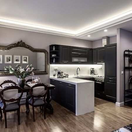 Opus 5 Luxury Apartment In Liston Corfu Corfu  Eksteriør billede
